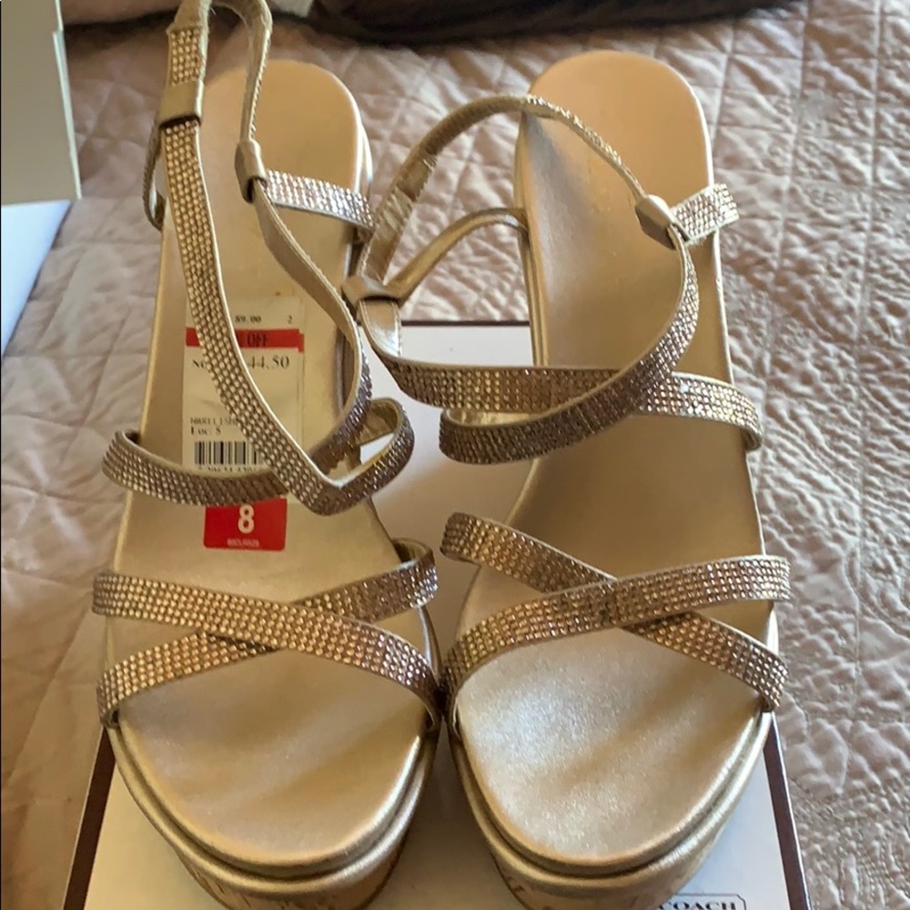 NINE WEST SANDALS